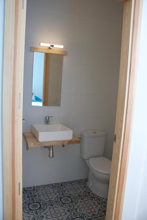 Entheos Hostel Lerin Εξωτερικό φωτογραφία