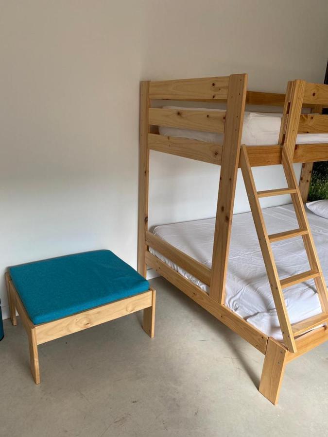 Entheos Hostel Lerin Εξωτερικό φωτογραφία